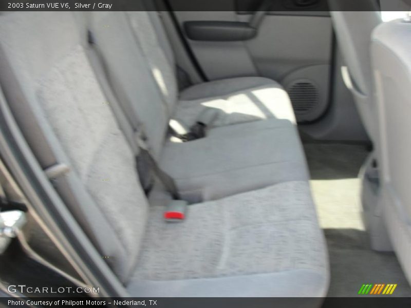 Silver / Gray 2003 Saturn VUE V6