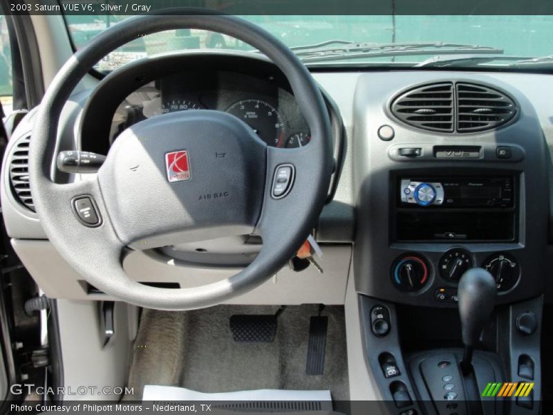 Silver / Gray 2003 Saturn VUE V6
