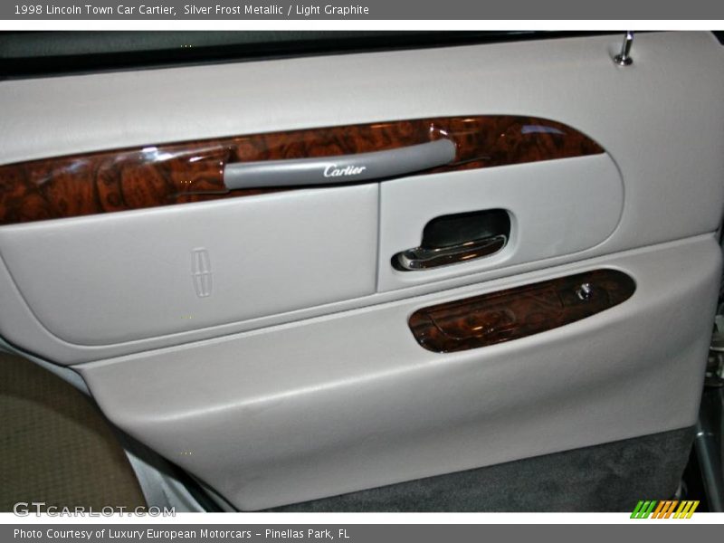 Silver Frost Metallic / Light Graphite 1998 Lincoln Town Car Cartier