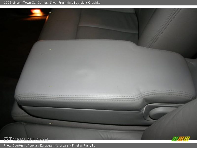 Silver Frost Metallic / Light Graphite 1998 Lincoln Town Car Cartier