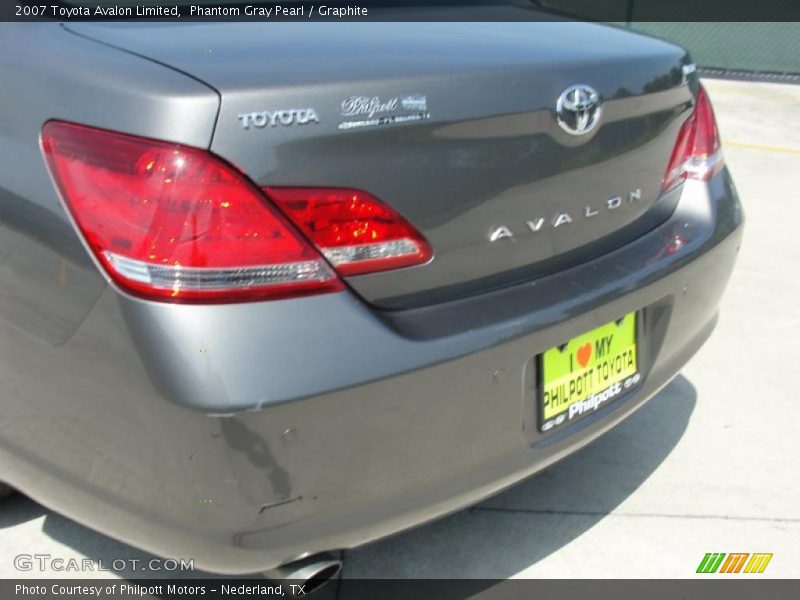 Phantom Gray Pearl / Graphite 2007 Toyota Avalon Limited