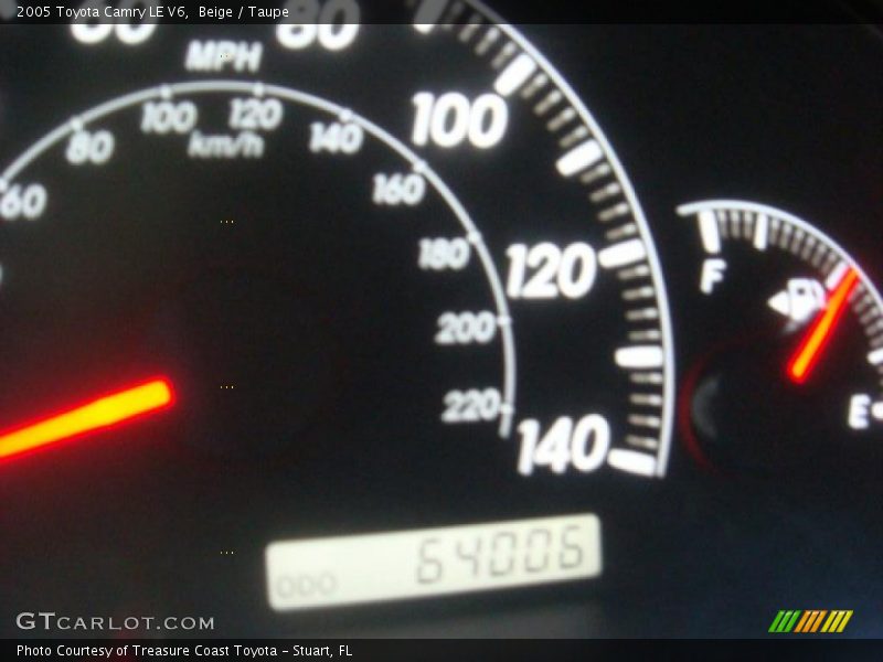 Beige / Taupe 2005 Toyota Camry LE V6