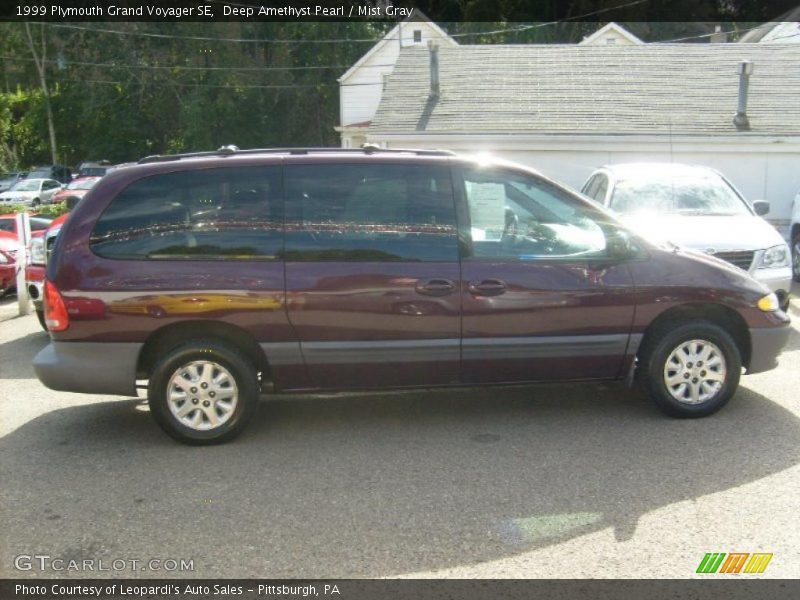 Deep Amethyst Pearl / Mist Gray 1999 Plymouth Grand Voyager SE