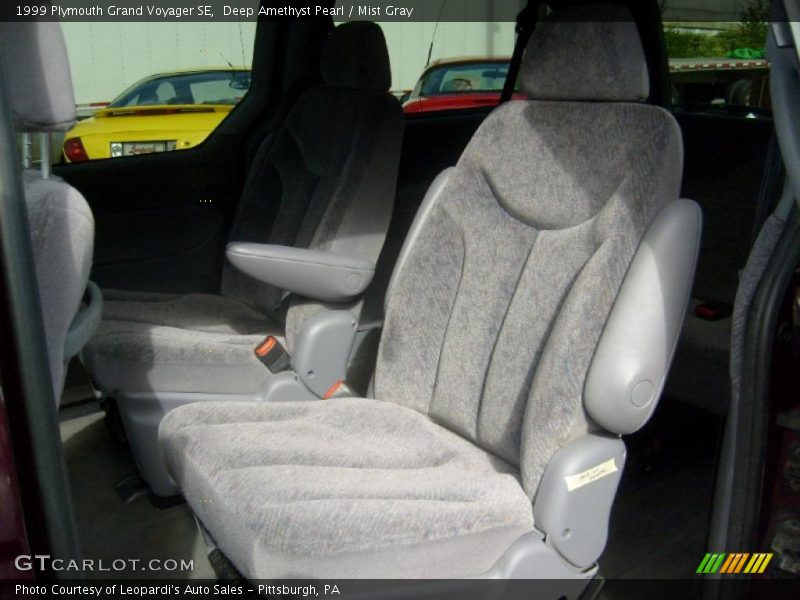 Deep Amethyst Pearl / Mist Gray 1999 Plymouth Grand Voyager SE
