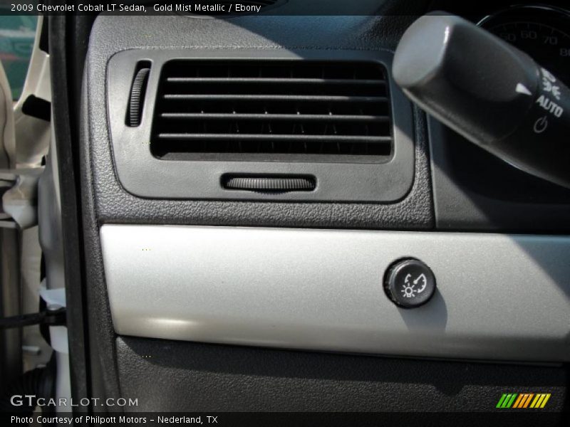 Gold Mist Metallic / Ebony 2009 Chevrolet Cobalt LT Sedan