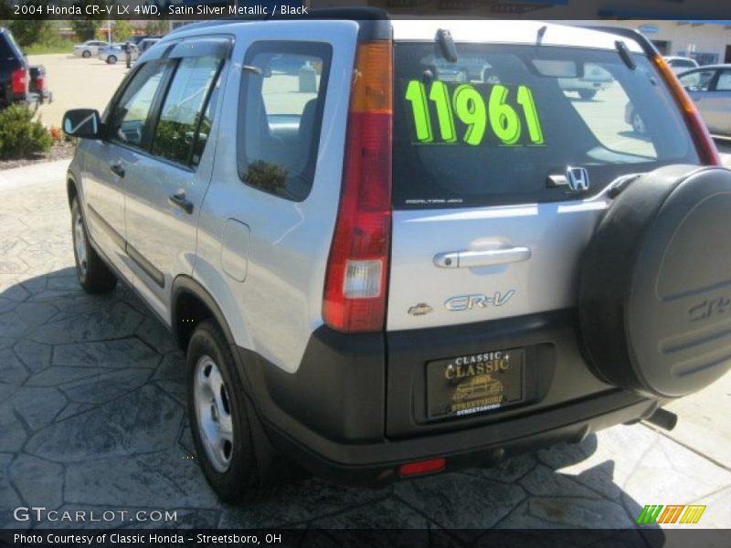 Satin Silver Metallic / Black 2004 Honda CR-V LX 4WD