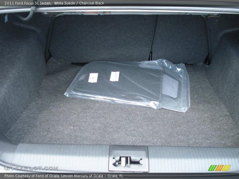 White Suede / Charcoal Black 2011 Ford Focus SE Sedan