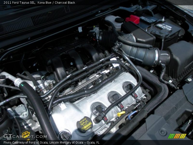 Kona Blue / Charcoal Black 2011 Ford Taurus SEL