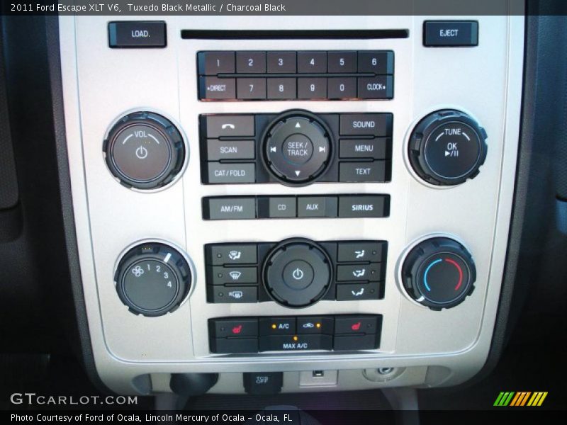 Tuxedo Black Metallic / Charcoal Black 2011 Ford Escape XLT V6