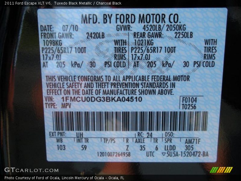 Tuxedo Black Metallic / Charcoal Black 2011 Ford Escape XLT V6