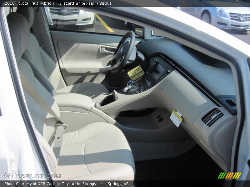 Blizzard White Pearl / Bisque 2010 Toyota Prius Hybrid III