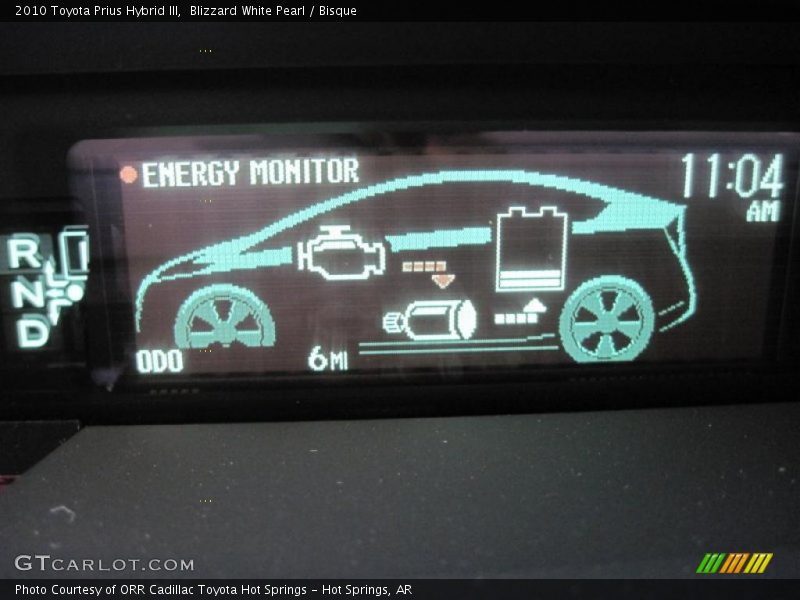 Blizzard White Pearl / Bisque 2010 Toyota Prius Hybrid III