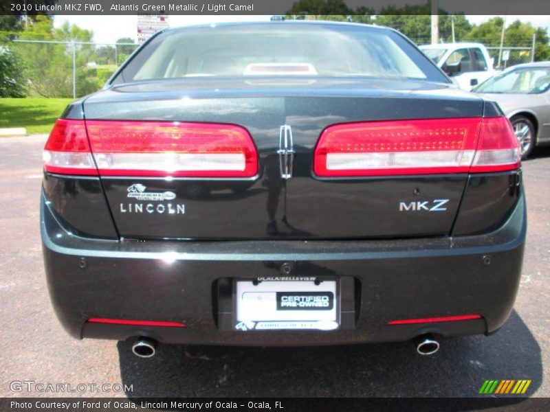 Atlantis Green Metallic / Light Camel 2010 Lincoln MKZ FWD