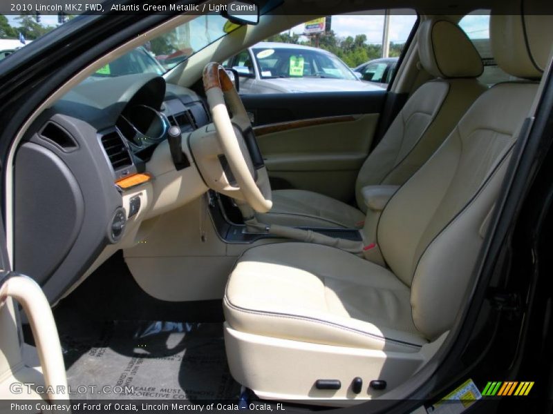 Atlantis Green Metallic / Light Camel 2010 Lincoln MKZ FWD