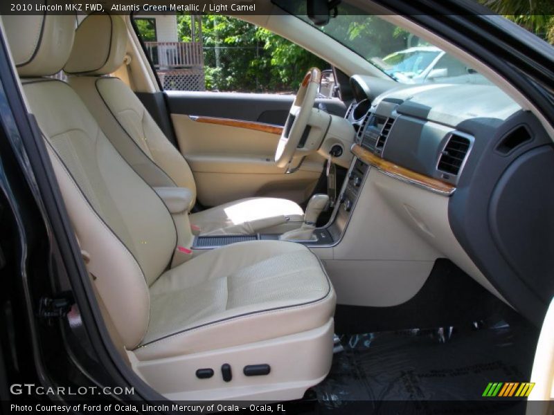 Atlantis Green Metallic / Light Camel 2010 Lincoln MKZ FWD
