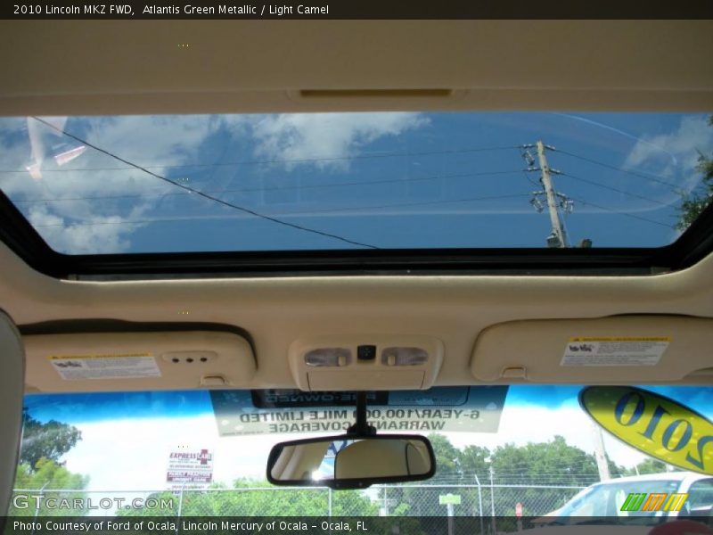 Atlantis Green Metallic / Light Camel 2010 Lincoln MKZ FWD