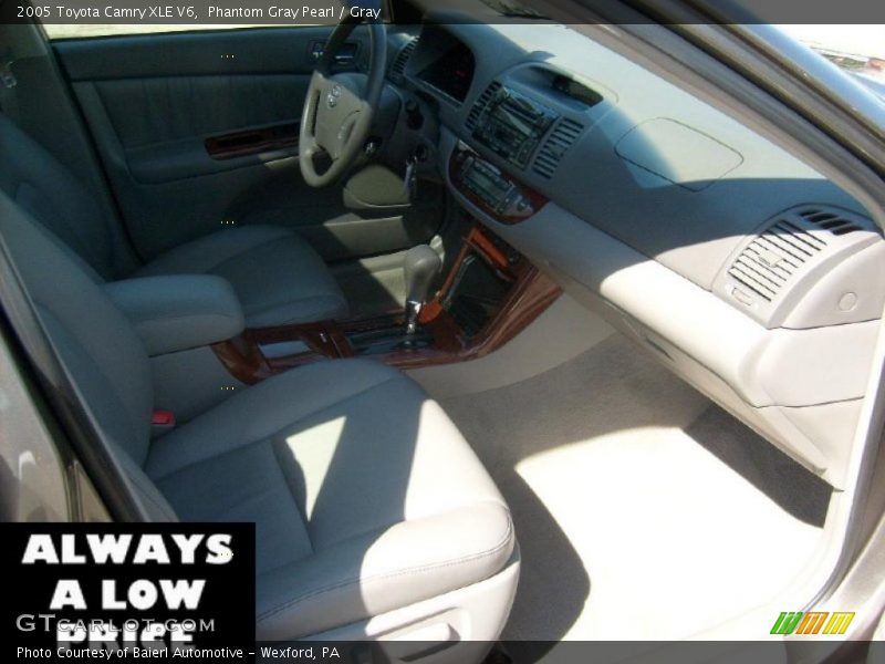Phantom Gray Pearl / Gray 2005 Toyota Camry XLE V6