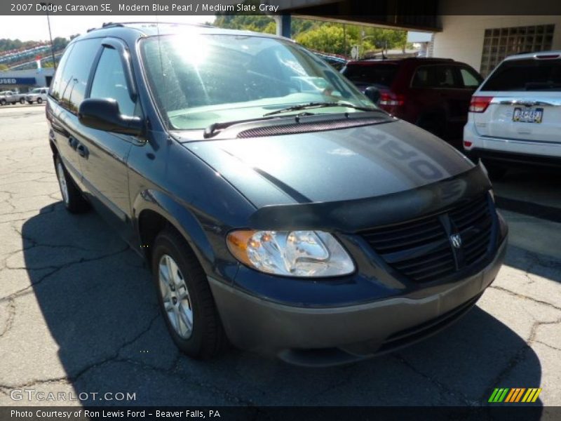 Modern Blue Pearl / Medium Slate Gray 2007 Dodge Caravan SE