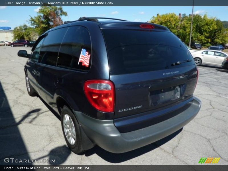 Modern Blue Pearl / Medium Slate Gray 2007 Dodge Caravan SE