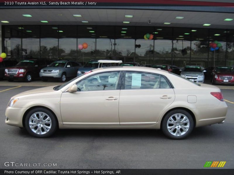 Sandy Beach Metallic / Ivory 2010 Toyota Avalon XLS