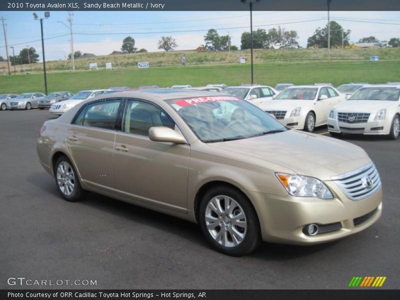 Sandy Beach Metallic / Ivory 2010 Toyota Avalon XLS