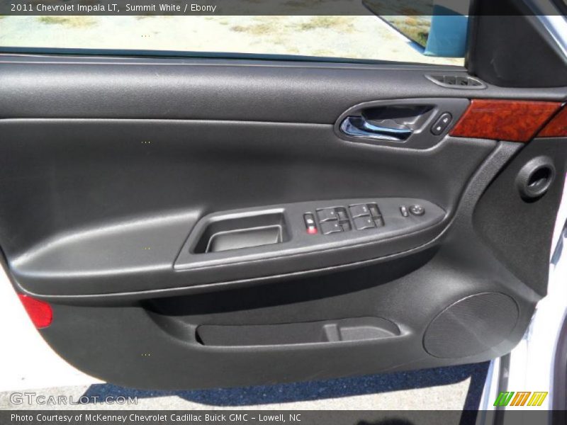 Summit White / Ebony 2011 Chevrolet Impala LT