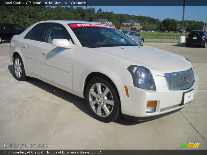 White Diamond / Cashmere 2006 Cadillac CTS Sedan
