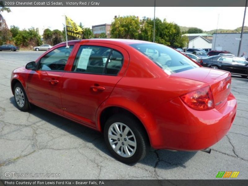 Victory Red / Gray 2009 Chevrolet Cobalt LS Sedan