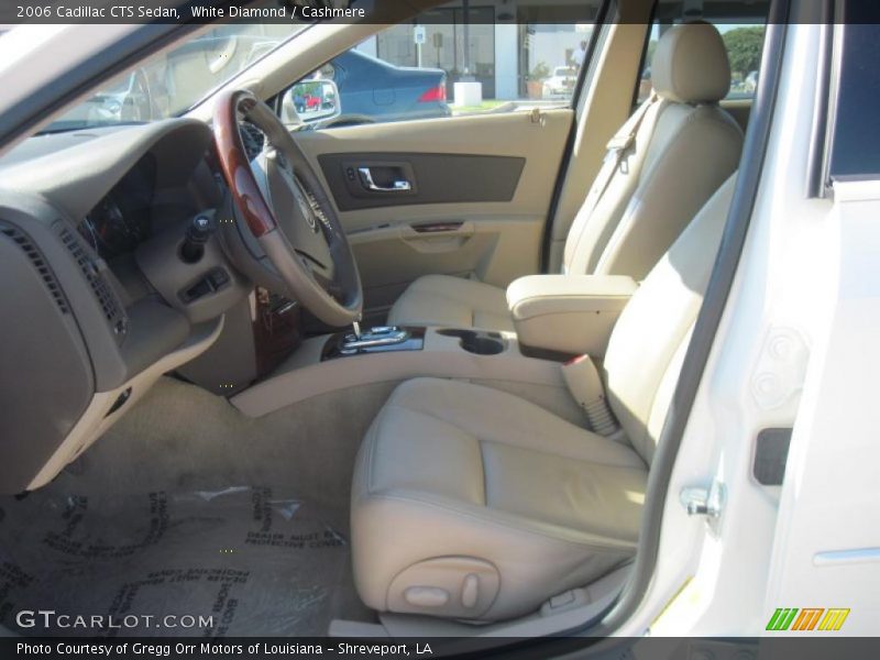 White Diamond / Cashmere 2006 Cadillac CTS Sedan