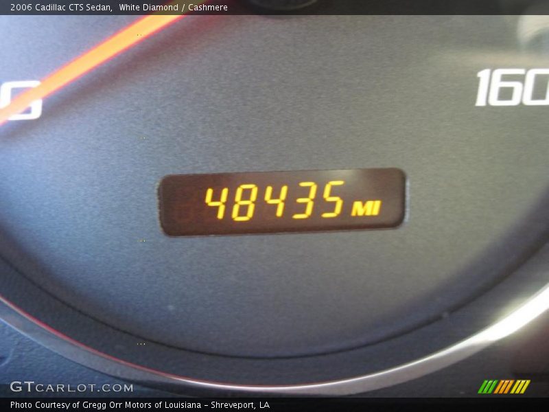 White Diamond / Cashmere 2006 Cadillac CTS Sedan