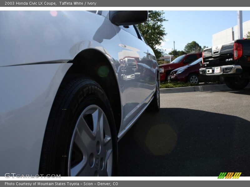 Taffeta White / Ivory 2003 Honda Civic LX Coupe