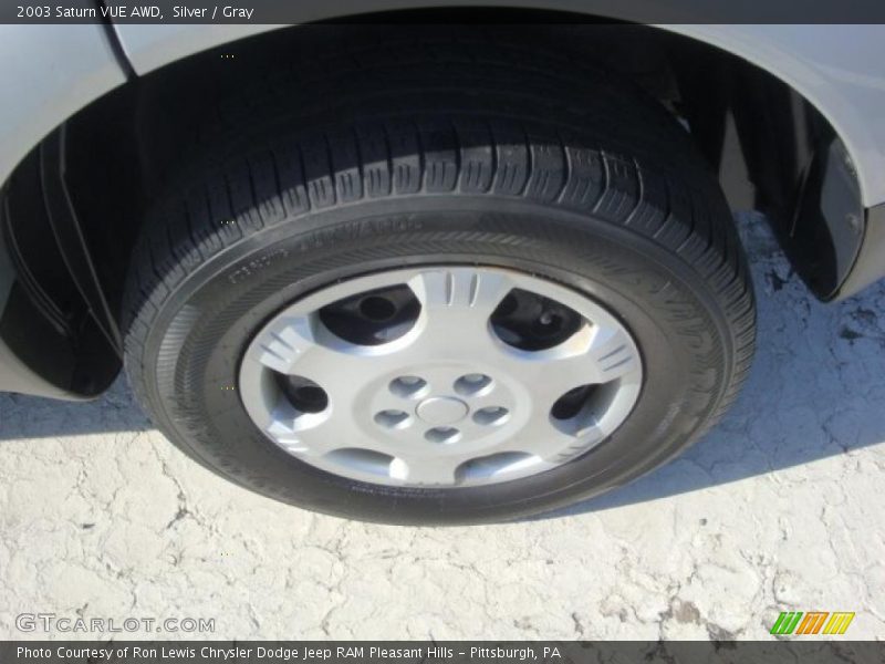Silver / Gray 2003 Saturn VUE AWD