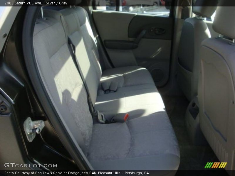 Silver / Gray 2003 Saturn VUE AWD