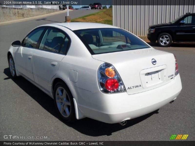 Satin White / Frost Gray 2004 Nissan Altima 3.5 SE