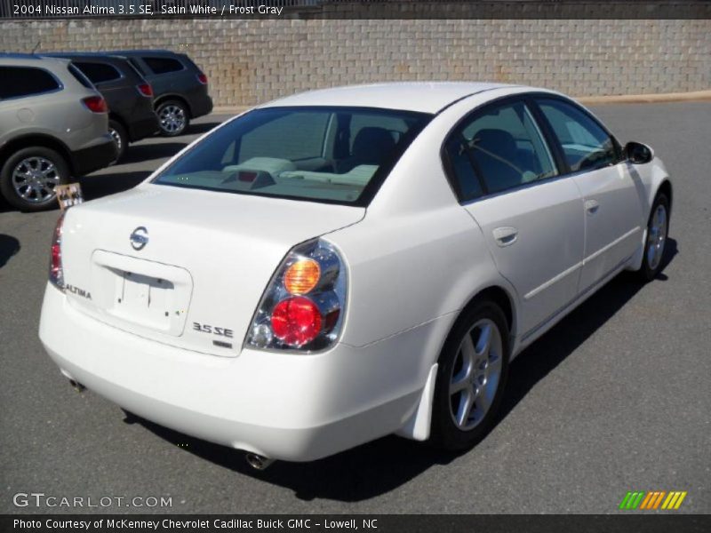 Satin White / Frost Gray 2004 Nissan Altima 3.5 SE