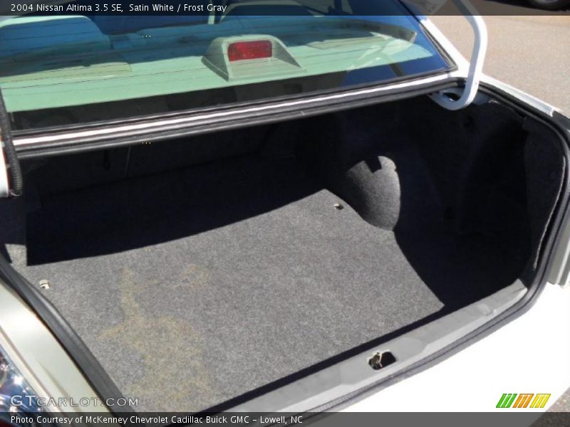 Satin White / Frost Gray 2004 Nissan Altima 3.5 SE