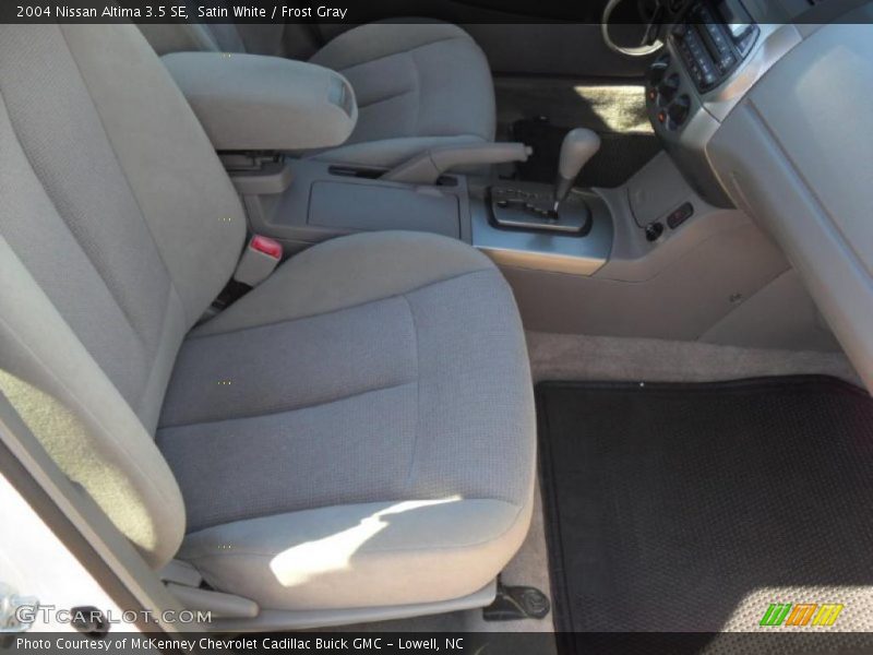 Satin White / Frost Gray 2004 Nissan Altima 3.5 SE