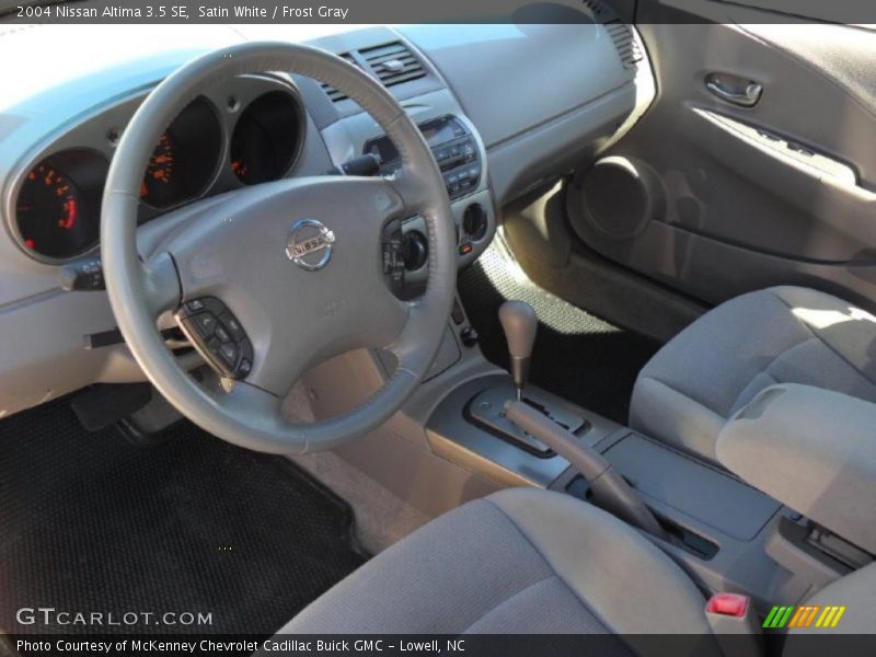 Satin White / Frost Gray 2004 Nissan Altima 3.5 SE