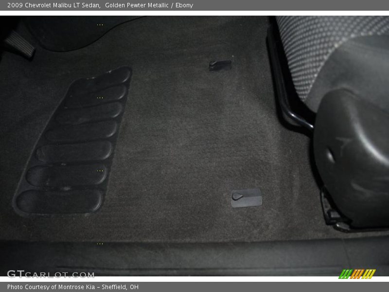 Golden Pewter Metallic / Ebony 2009 Chevrolet Malibu LT Sedan