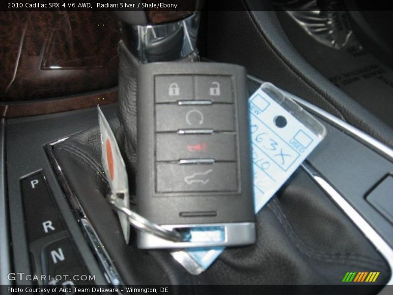 Radiant Silver / Shale/Ebony 2010 Cadillac SRX 4 V6 AWD