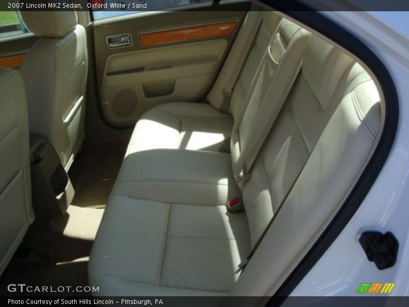 Oxford White / Sand 2007 Lincoln MKZ Sedan