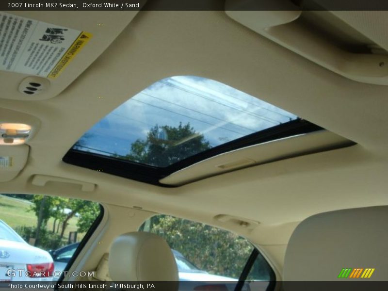 Oxford White / Sand 2007 Lincoln MKZ Sedan