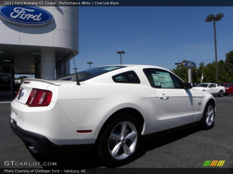 Performance White / Charcoal Black 2011 Ford Mustang GT Coupe