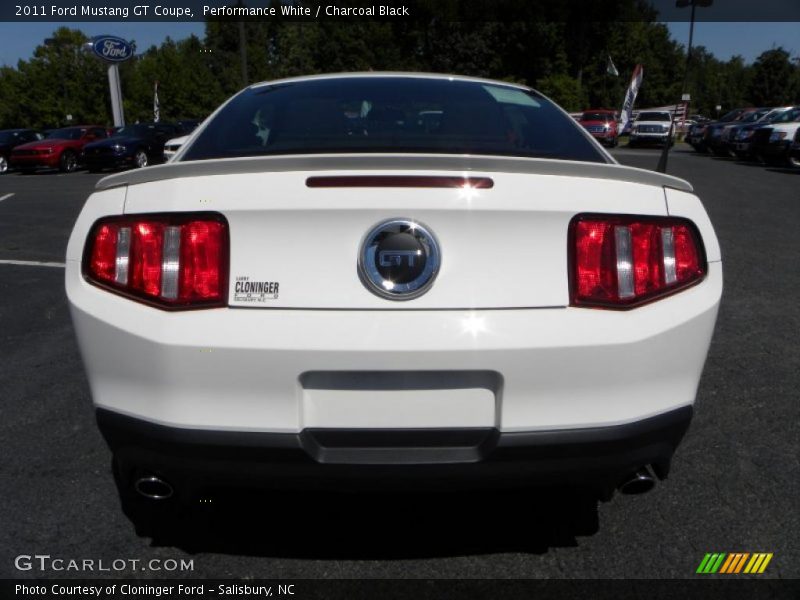 Performance White / Charcoal Black 2011 Ford Mustang GT Coupe
