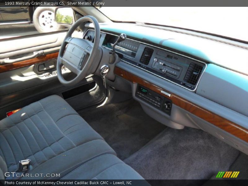 Silver Metallic / Grey 1993 Mercury Grand Marquis GS