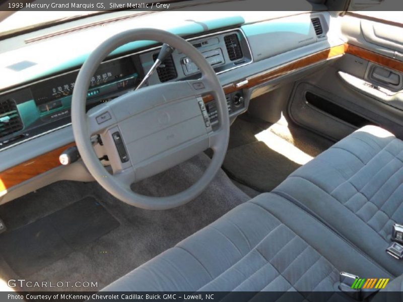 Silver Metallic / Grey 1993 Mercury Grand Marquis GS