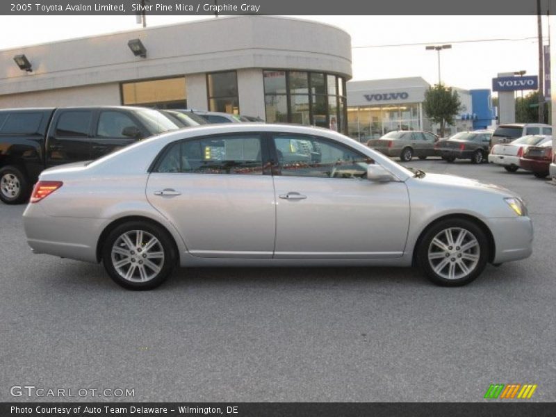 Silver Pine Mica / Graphite Gray 2005 Toyota Avalon Limited