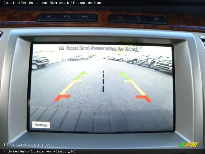 Ingot Silver Metallic / Medium Light Stone 2011 Ford Flex Limited
