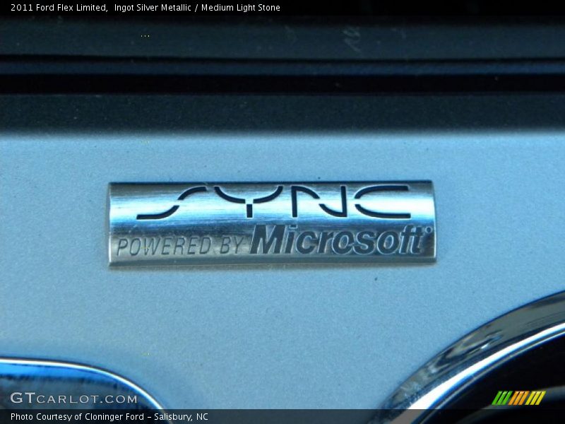 Ingot Silver Metallic / Medium Light Stone 2011 Ford Flex Limited