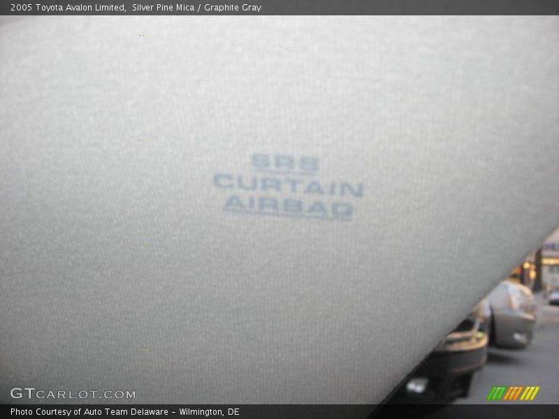 Silver Pine Mica / Graphite Gray 2005 Toyota Avalon Limited